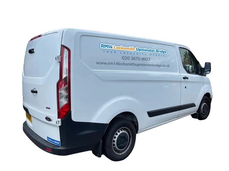 RM14 Locksmith Upminster Bridge van